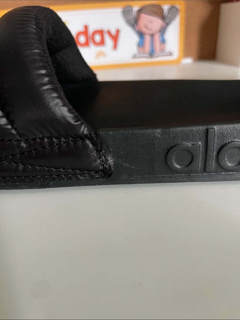 ALO Yoga Black Cloud it Slide Sandals - Picture 7 of 7